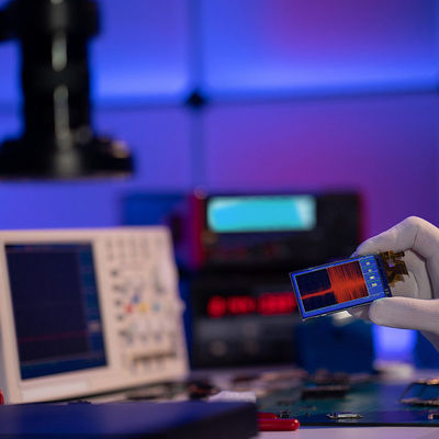 Wyświetlacz LED Electronics Testing Labs Emc Emi Esd Zewnętrzne usługi testowania i uwierzytelniania