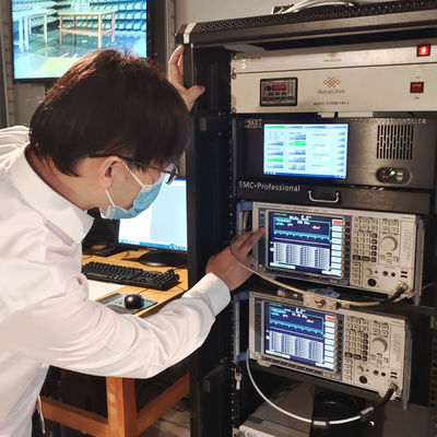 Szybkie laboratorium testowe RF Przełącznik sieciowy Szybkie wykrywanie Usługa uwierzytelniania innej firmy