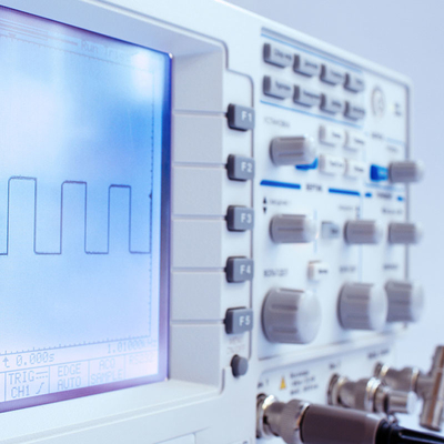 Laboratorium testowe RF z certyfikatem UL dla elektroniki i produktów motoryzacyjnych